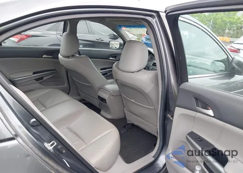 2010 Honda Accord 3.5 Ex-L z USA, uszkodzony, nr VIN 1HGCP3F83AA019131